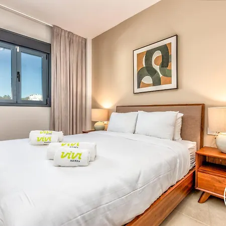 Vivi Homes - Family Retreat - Terrace - Pool - Gym * Estepona